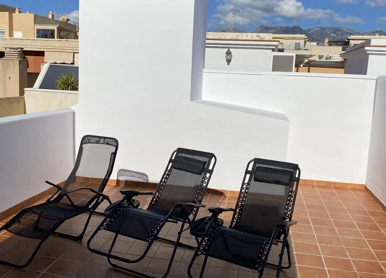 Apartamentos Mc Nerja Apartment